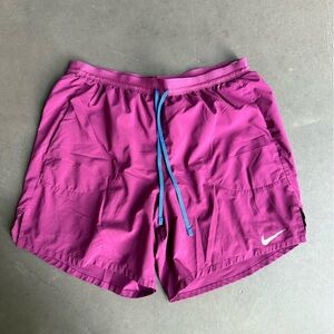 Nike Men’s Running Shorts, 5” Inseam with liner, Size Large